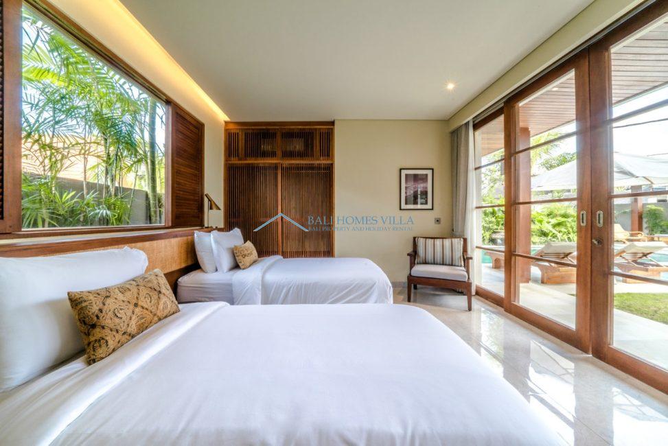 villa 5 bedroom luxury brand new berawa fully ffor sale 2urnished closed living shm imb 